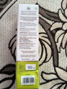 Mamaearth Hydra-Matte Lipstick Crayon