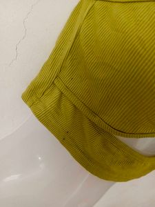 CUTE SUMMER CROP TOP