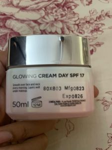 Glowing Cream