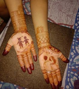 gold mehndi cone