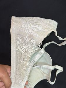 new stylish bra non paded