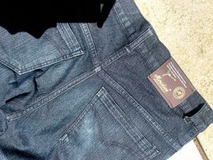 Men&#39;s Jeans