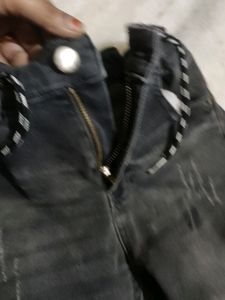 Max Branded Boys Jeans 5-6 Yrs