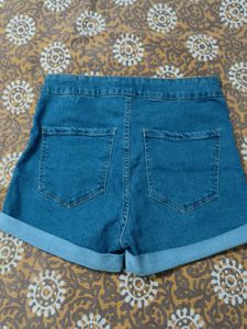 Rolled Hem Denim Shorts