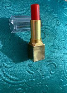 3 Lipstick+ 1 foldable mirror