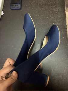 Blue Heels