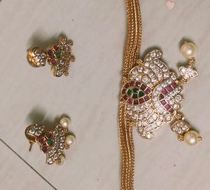 Beautiful jewellery set