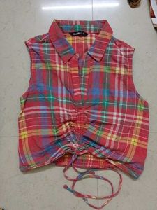 Zudio Plaid Crop Top