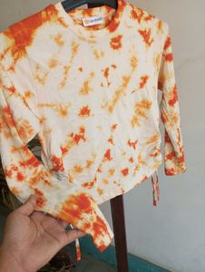 Tie-Dye Long Sleeve Top