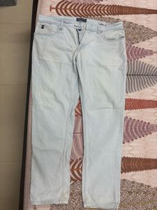 Light Wash Denim Jeans