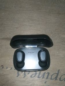 EARBUDS Bluetooth