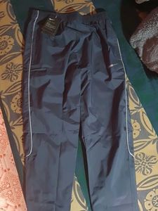 Nike Track Pants Waist Size 28 - 30