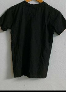 Pantaloon Junior Tshirt