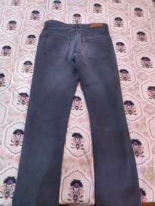 Stylish Black Faded Jeans