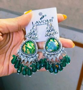 Lavomi Dangle Earrings