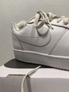 NIKE Ebernon Low Sneakers For Men (White, 9)