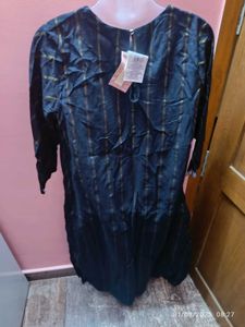 New Unused Xl Zari Stiped Black Kurta