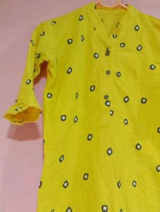 Bandhani Straight Kurti