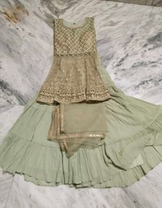 Pretty Sharara