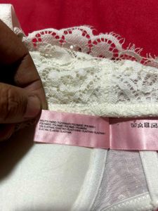 White Lace Front-Open Bra 36A