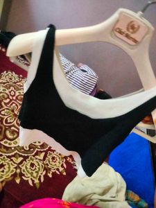 Very Stylish Crop Top For Women