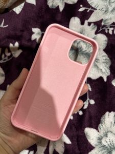 iPhone 15 Pink