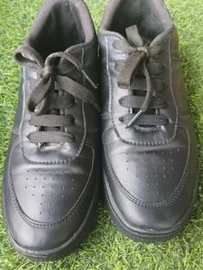 Black Canvas Women