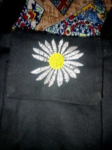 Daisy Crossbody Sling Bag