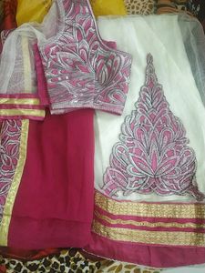 Beautiful😍😍New Pink Lehga With Blouse And Dupatt