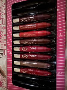 Lip Crayon | Smooth Glide, Bold Vibe ✨
