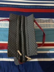 Good Hand Bag