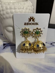 Anouk Jhumka