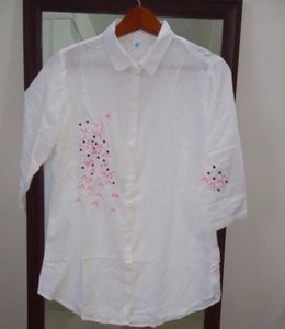 White Shirt With Pink Floral Print