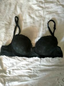 Beautiful Black Under Wire Pushup Imported Bra