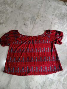 Bust 48 Off shoulder Top