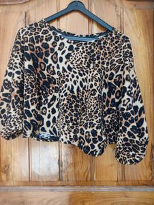 Two Beautiful Top For Womens (Black,maroon)