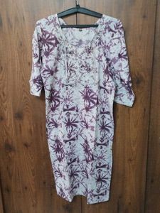 Women Purple Printed Embroidered Kurta Set