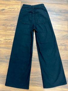 Combo H&amp;M 1.white &amp; 2.black pants