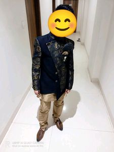 Black And Golden Attire 😍