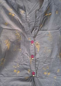 Avaasa Grey Colour Maxi Kurta