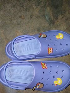 Very Cute Aesthetic Lavender Crocs For Girlss 💜