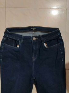 Women Vanheusen Skinny Jeans