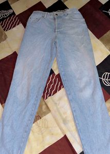 Light Blue Wash Haigh Waist Jeans