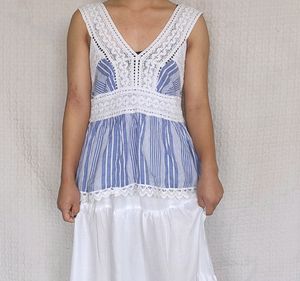 Pinteresty Sleeveless Lace Top