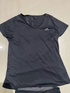 Set Of Active Wear Tights And Tshirt