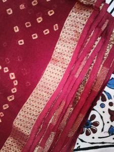 Georgette Bandhni Saree With Blouse