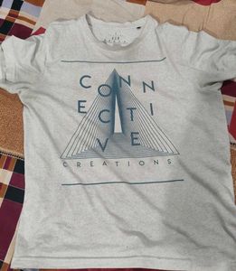 Connective Creations Graphic Tee - Size M