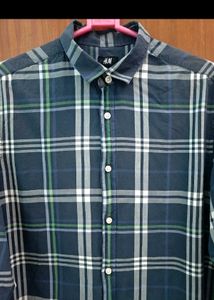H&amp;M Shirt