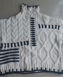 Zara Vintage Wear Aesthetic Sweater