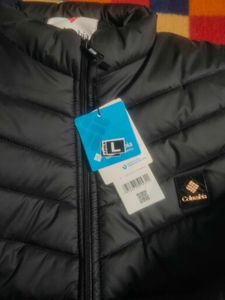 Columbia Puffer Jacket - Stylish &amp; Warm